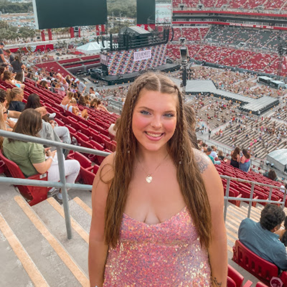 Meet your Posher, Erilyn